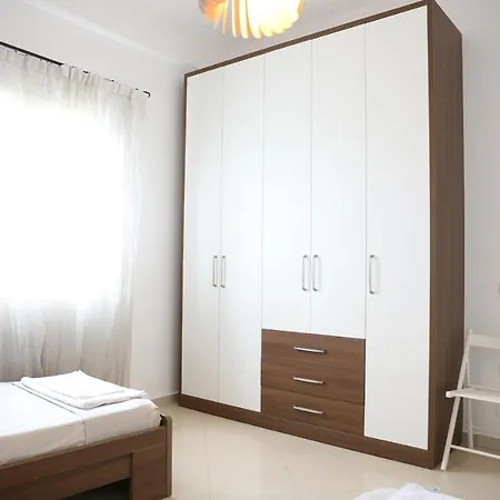 Square View Apartment Vlore Exterior photo
